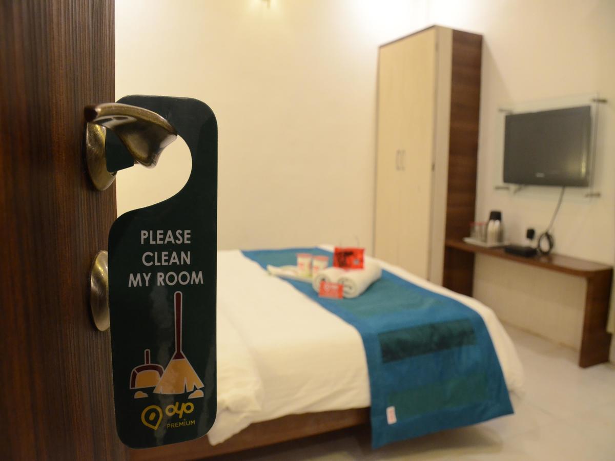 Oyo 10440 Hotel Surabhi Mahabaleshwar Exterior photo